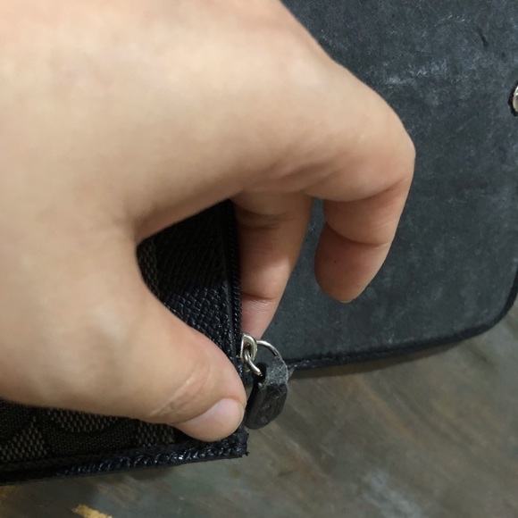 COACH wallet - Picture 7 of 10